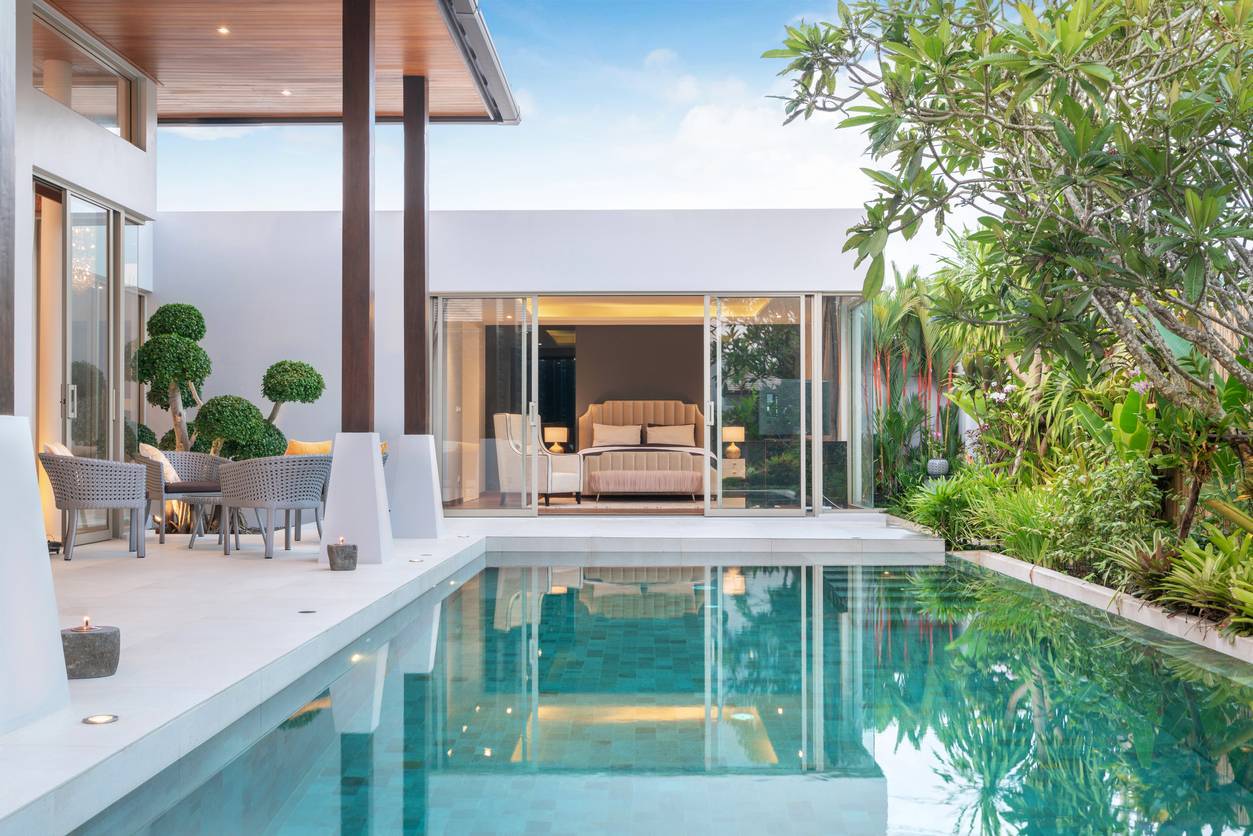 piscine luxe aménagement